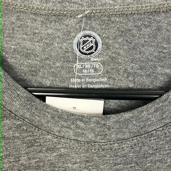 Minnesota Wild Size‎ XL Gray Short Sleeve T-Shirt NWT - Picture 3 of 3